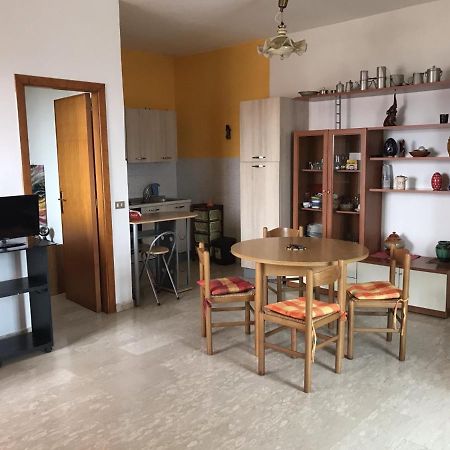 Appartement 90Ss Apartament à Reggio de Calabre Extérieur photo